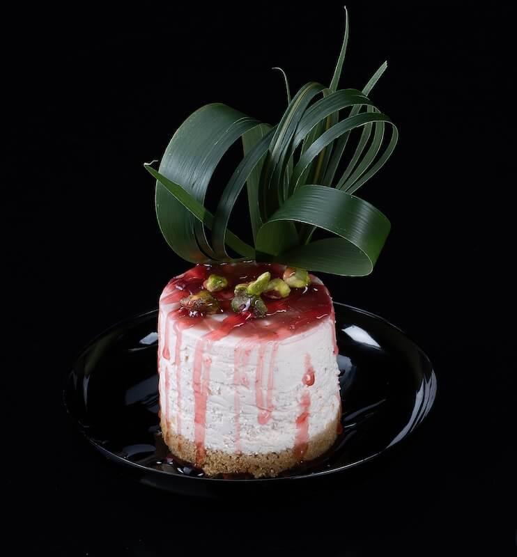Pistachio & Raspberry Cheesecake